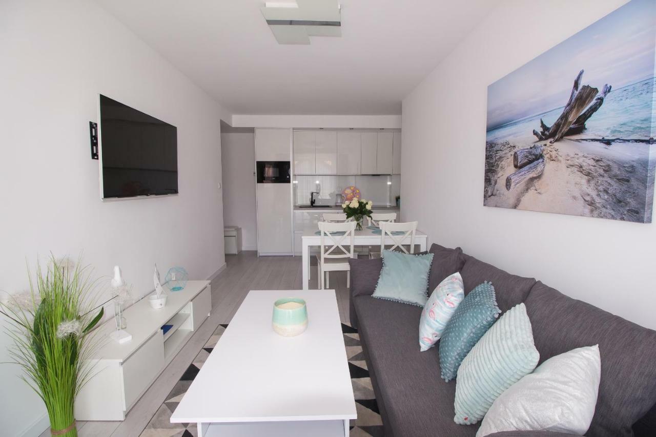 Apartament Baltic Korona Apartment Darlowko Bagian luar foto